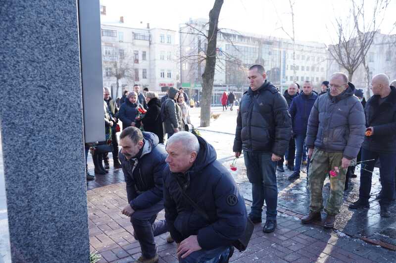 Вінничани вшанували пам’ять загиблих захисників Донецького аеропорту