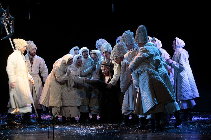 Ніч перед Різдвом: улюблену комедію 19 січня у Вінниці представить Чернігівський театр