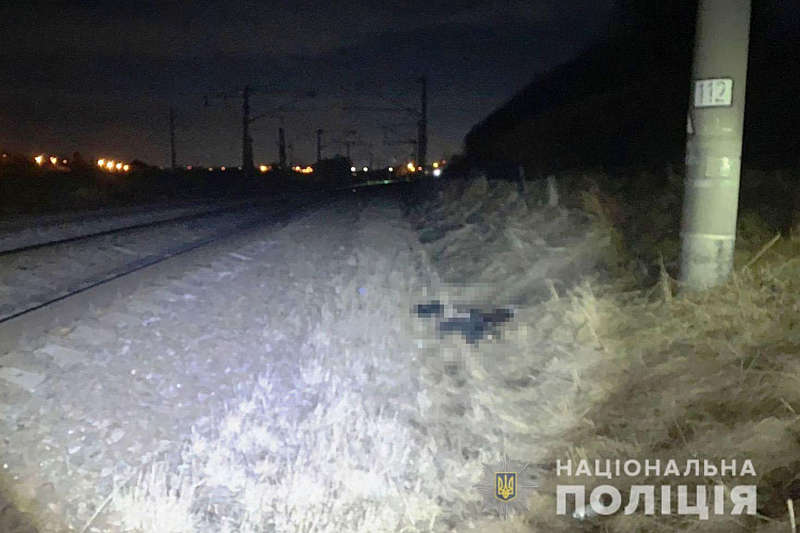 Під потяг потрапили двоє підлітків у Вінниці: один загинув, другий – госпіталізований