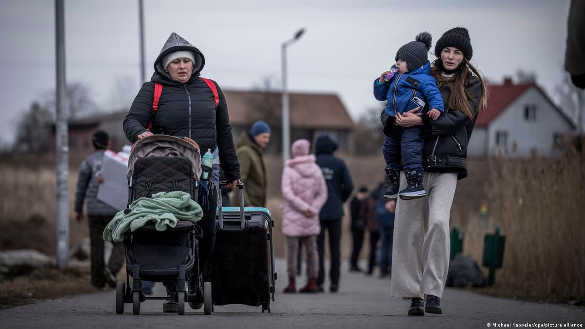 Більше мільйона біженців покинули Україну