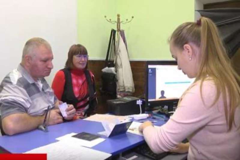 Паспортні столи працюють щоденно і без вихідних