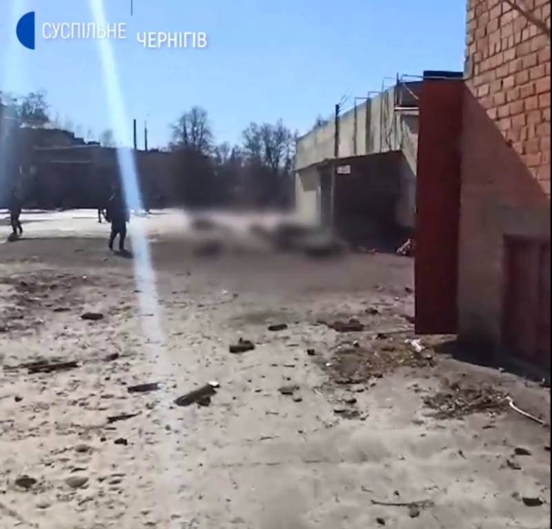 Рашисти вбили 10 мирних людей, які стояли в черзі за хлібом (відео)