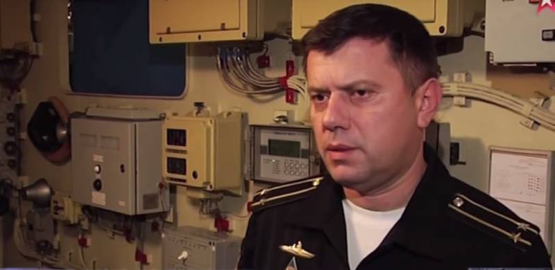 Бомбить Україну командир корабля із Кирнасівки