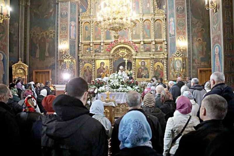 У Спасо-Преображенському кафедральному соборі у Вінниці вже почали освячувати пасхальні кошики (відео)
