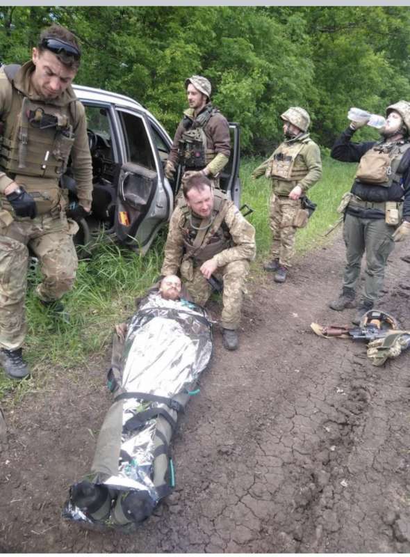 Важкопоранений Дмитро 4 дні провів у посадці на нулю. Ми його знайшли і відправили в госпіталь