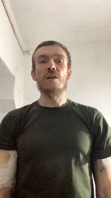 Важкопоранені бійці з “Азовсталі” отримали допомогу і доставлені на підконтрольну Україні територію, щодо загиблих захисників – “процес триває”, –  Денис Прокопенко (відео)