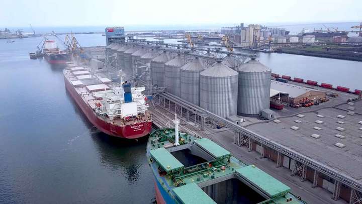 Вінницькі аграрії продаватимуть зерно через румунський порт Констанца