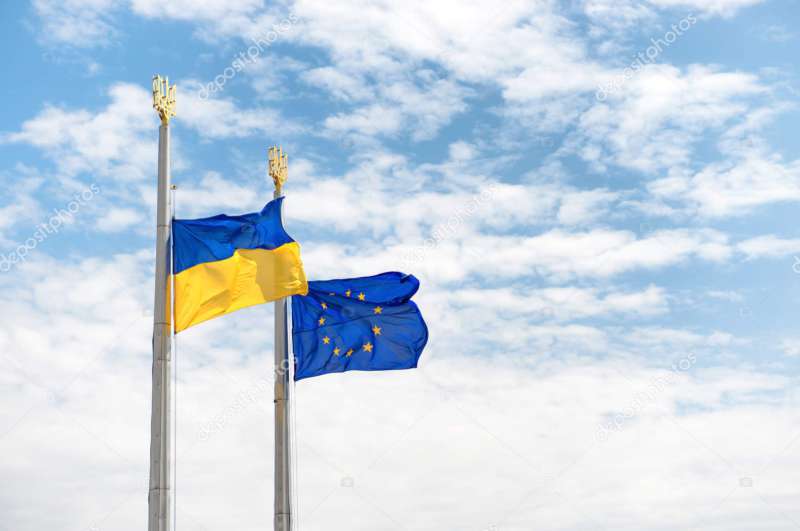 Україна розраховує отримати статус кандидата на вступ до ЄС на саміті лідерів Євросоюзу 23-24 червня