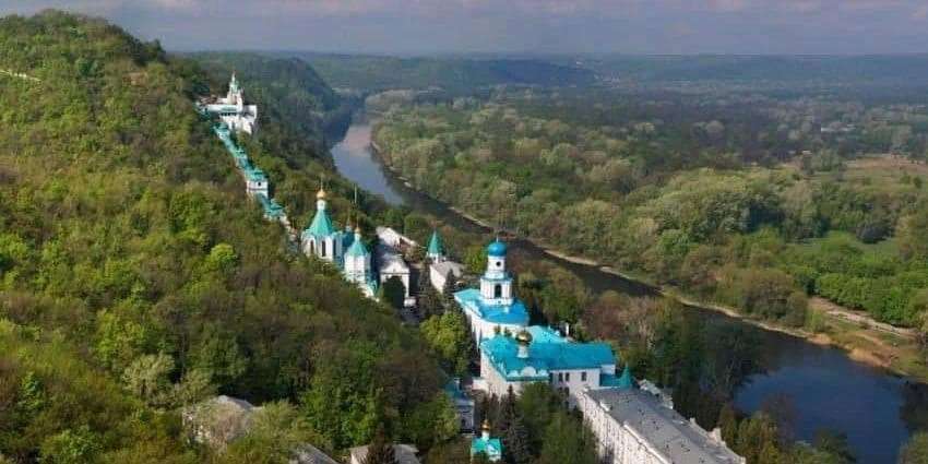 Загинуло 2 монахи та черниця. Три монахи поранено