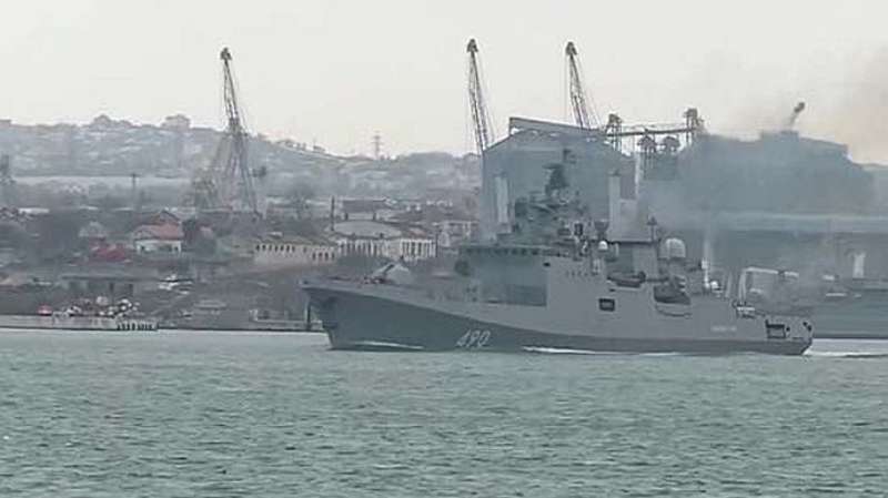 В Чорному морі вже 14 воєнних кораблів рф – ОК «Південь»