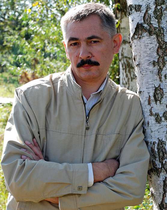 Вінничанин Віктор Мельник – автор 26 власних книг, 21 – вийшла в його перекладах з 12-ти мов