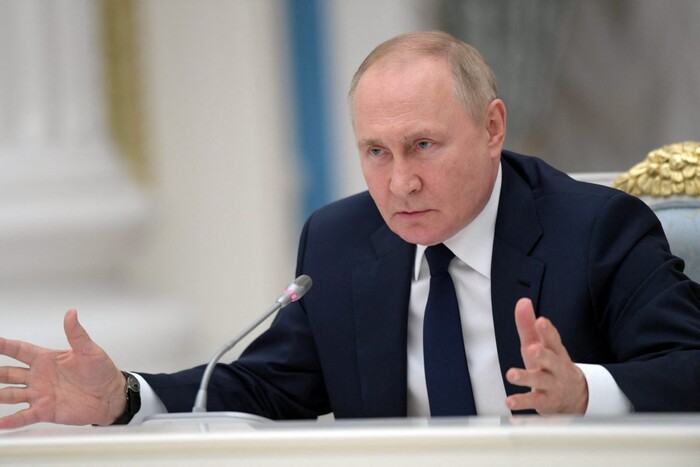 Хто і як скине путіна: росію чекає палацовий переворот