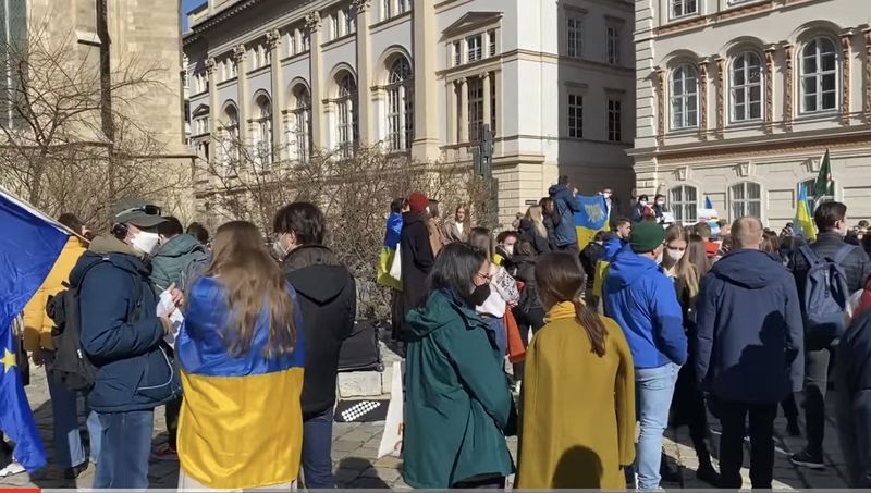 Пора і серед дипломатів почистити мажорів! З усією строгістю закону!