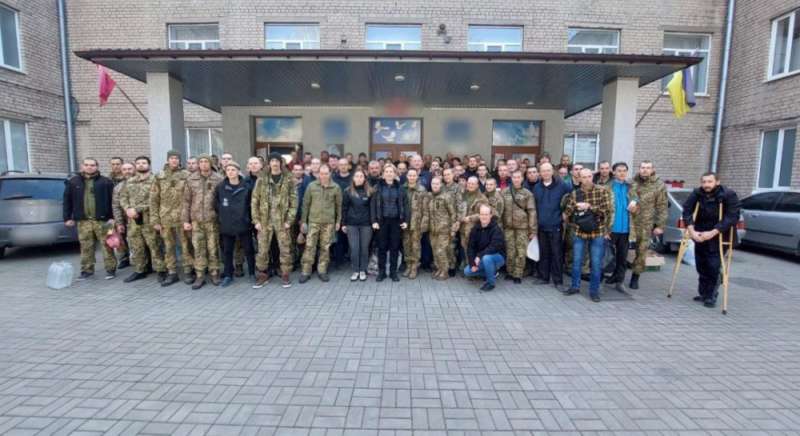 Мама полоненого морпіха із Вінниці, якого не обміняли, закликає світ не мовчати