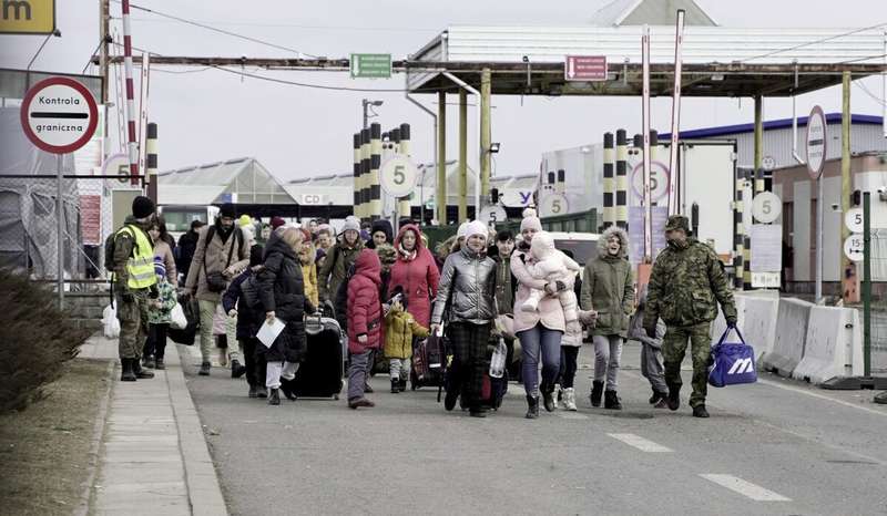 Новий міграційний “армагеддон” у Європі готує росія злочинними ракетними ударами по Україні