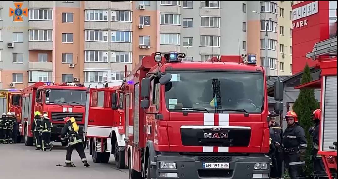 У торгово-розважальному центрі “Plaza Park” у Вінниці сталася пожежа