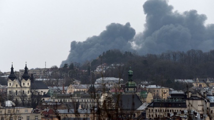 11 країн Європи попередили РФ: бомбардування міст – воєнний злочин без терміну давності