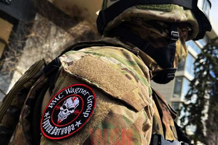 ПВК «Вагнера» – терористична організація. Як зупинити озброєних злочинців у камуфляжі?