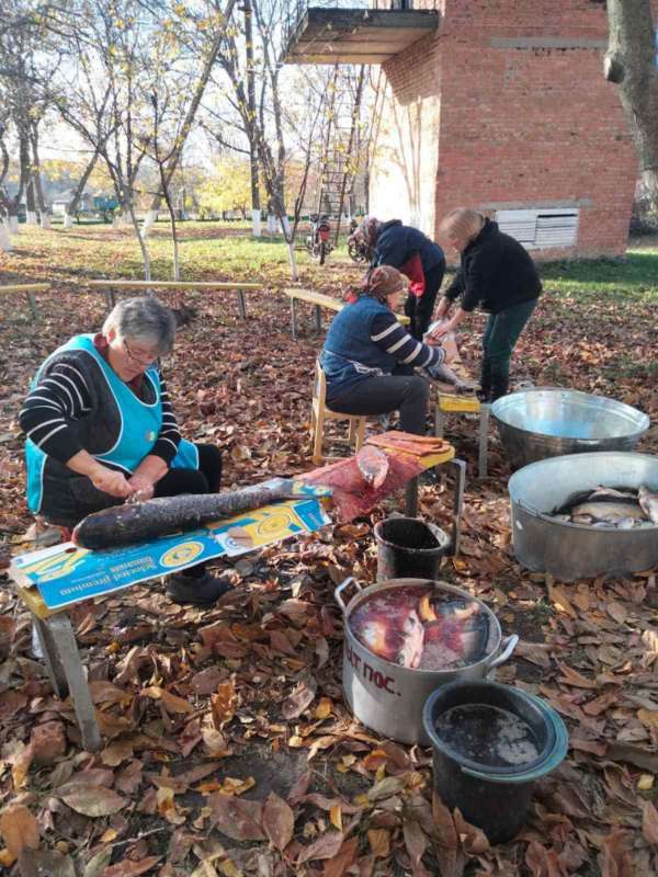 Вінниччина заготовляє воїнам на передову смаколиків