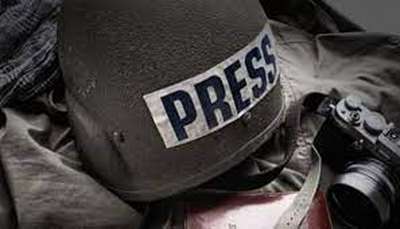 Журналісти вимагають акредитацію медія, які висвітлюють події в Херсоні – заява