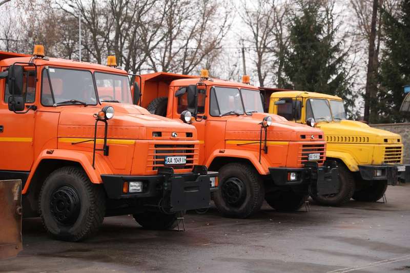 390 одиниць техніки «Облавтодора» готові на 100% для забезпечення проїзду на дорогах у зимовий період