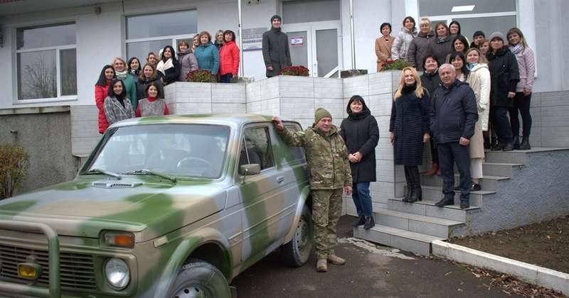 На тепловізор і автомобіль для захисників жмеринські вчителі віддали свій одноденний заробіток