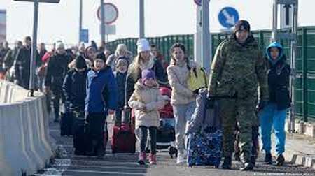 Хто з українських біженців повернеться на Батьківщину