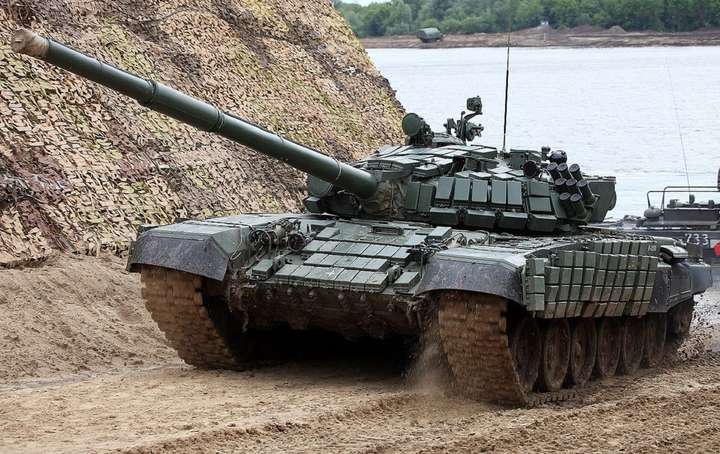 Танки Т-72 та бойові машини піхоти передадуть ЗСУ польські військові