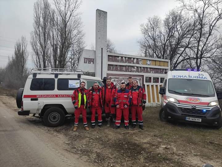 Дві бригади медиків “швидкої” з Вінниччини працюють на деокупованих територіях Херсонщини