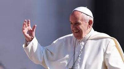Папа Римський зустрівся з біженцями і закликав молитися за український народ