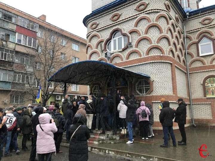 Ревізії у церквах моспатріархату Хмельницького: що знаходять