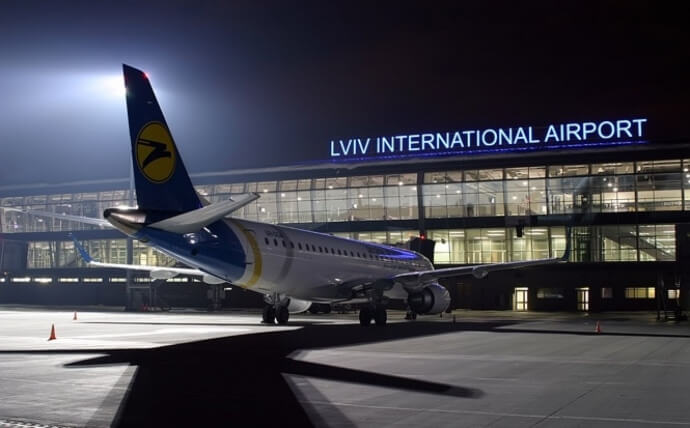 Українське небо для цивільних літаків відкриють аж у 2029 році?