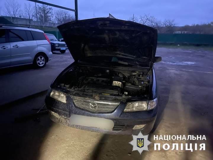 16-річний ямпільчанин викрав машину з СТО і катався у коменданську годину по Могилеві-Подільському