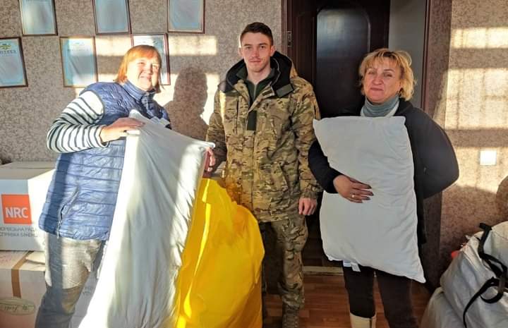 Бійці Гайсинської 59 бригади допомагають місцевим та лікарням на Донеччині