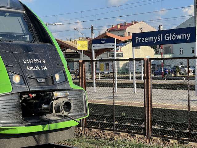 Для українців продовжили безоплатний проїзд потягом з Польщі до Німеччини