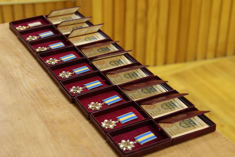Родинам загиблих вінницьких КОРДівців вручили державні нагороди