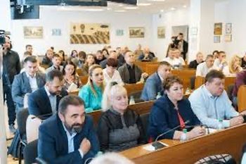 Бутафорією назвав А.Гижко рішення Вінницької міської ради щодо московського патріархату