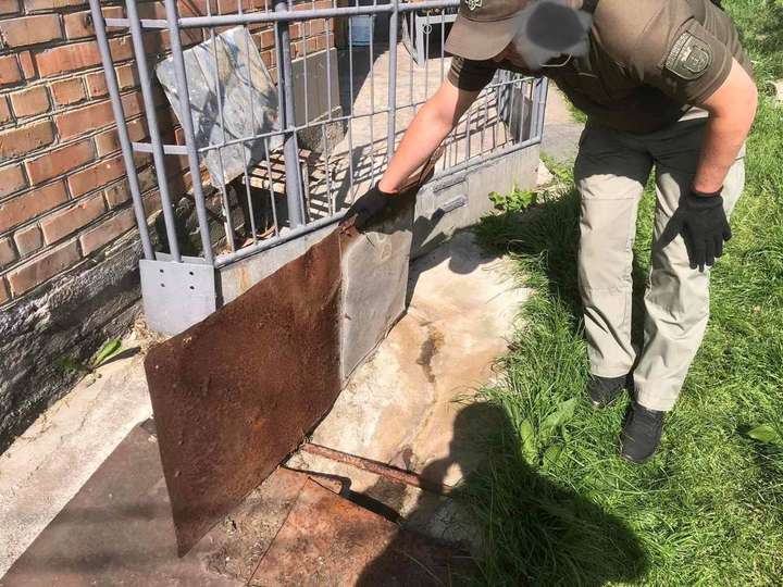 Нечистоти – у Південний Буг: підпільну каналізацію виявили у Вінниці