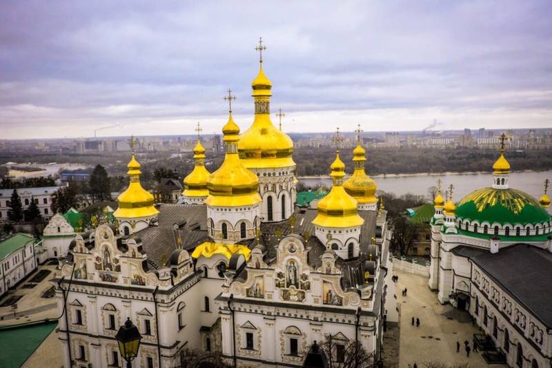 Суд відмовив Московському патріархату у проведенні богослужінь в Лаврі