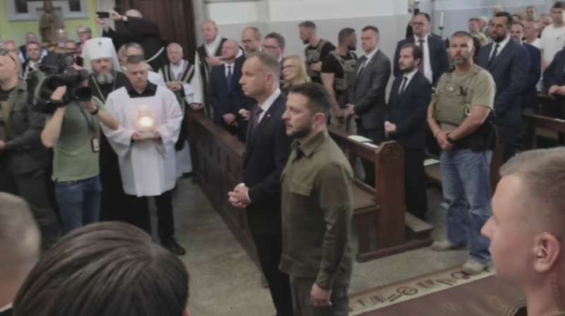 Дуда і Зеленський несподівано приїхали до Луцька