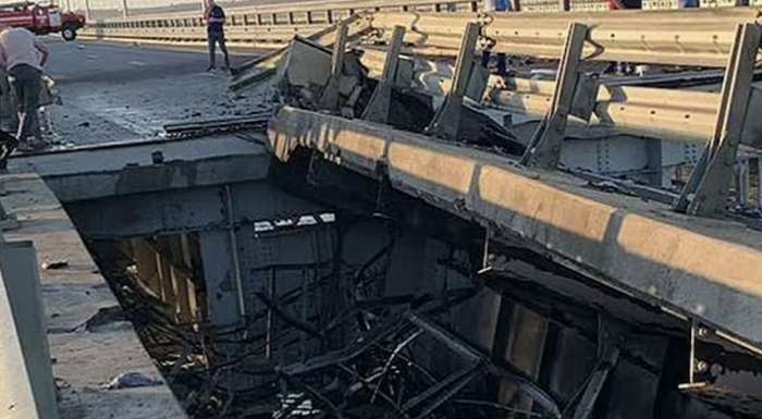 Україна продовжить завдавати удари по Кримському мосту – Резніков