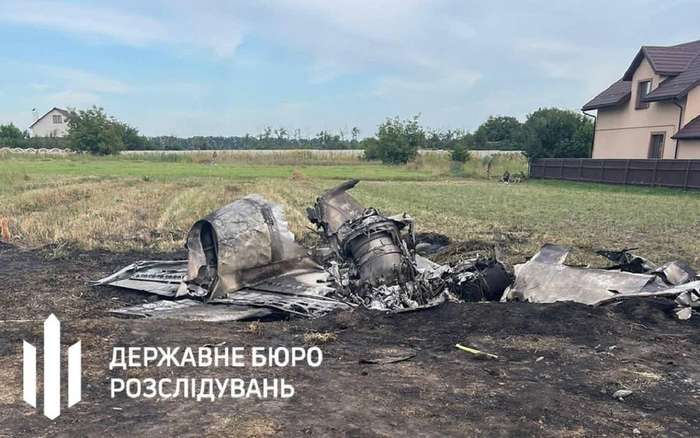 Військові сприяють розслідуванню зіткнення літаків L-39 на Житомирщині