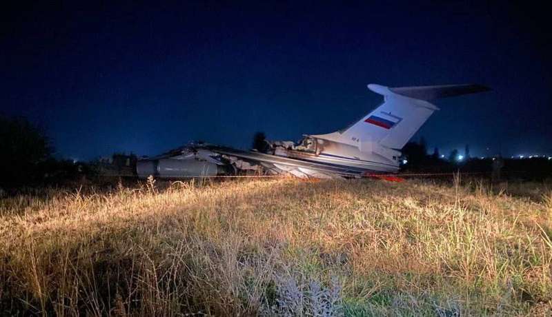 Російський транспортний літак спалахнув у Душанбе