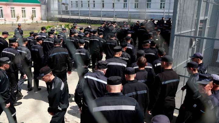 Вбивці та маніяки отримали помилування від путіна після участі у війні проти України