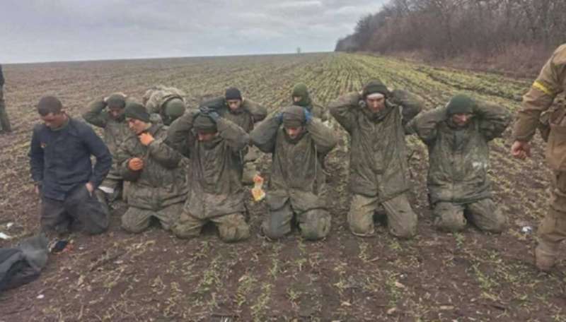 Таборів для російських полонених не вистачає. Створюють ще один