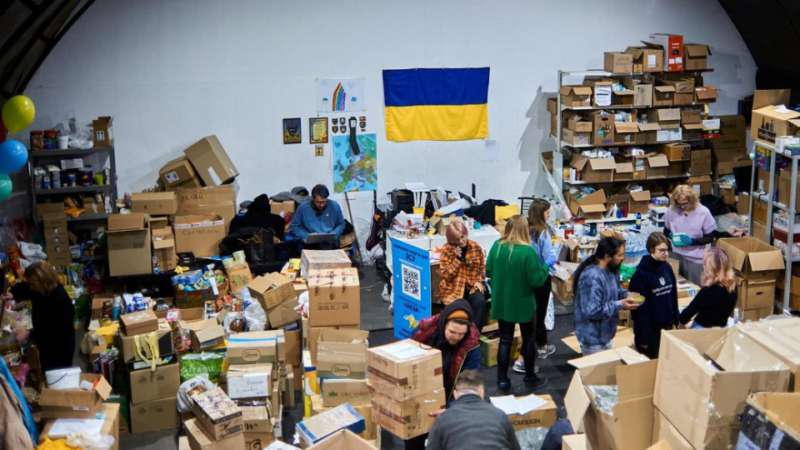 У Всесвітньому індексі благодійності українці на другому місці в світі