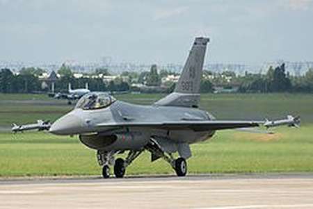 Перші винищувачі F-16 для ЗСУ прибули до Румунії