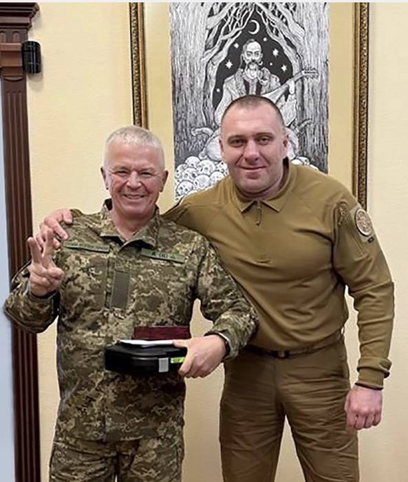 Український снайпер поцілив у ворога з відстані в майже 4 км