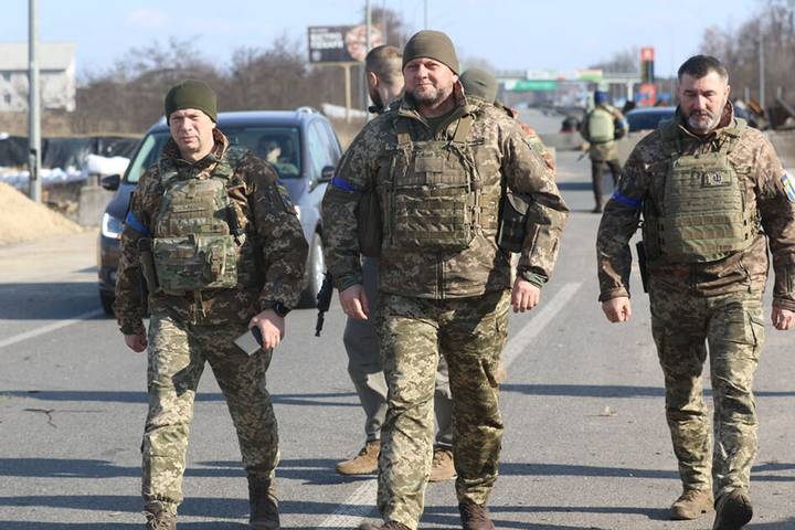 Влучили по бункеру заступника Залужного: чергова брехня окупантів, щоб виправдати свої воєнні злочини