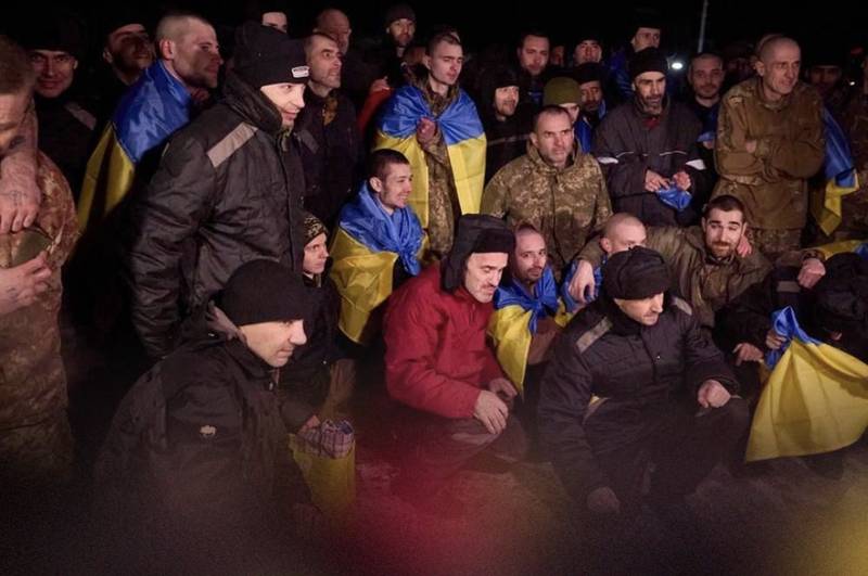Українські військовополонені майже два роки слухали, що України не існує